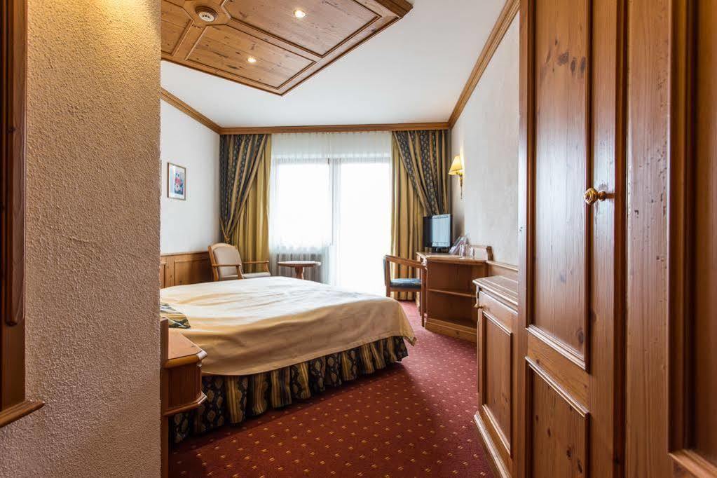 Alte Schmiede Hotel Leutasch Ngoại thất bức ảnh